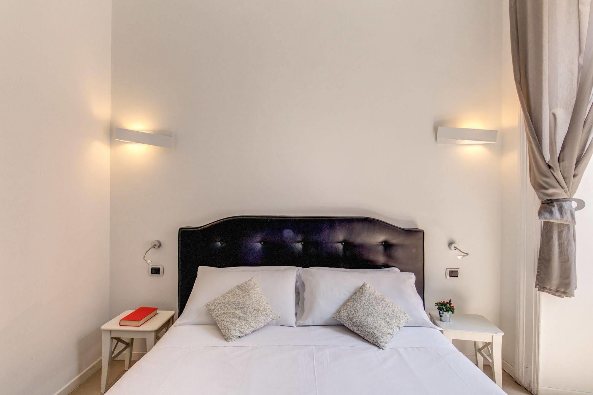 Bed and breakfast Ecce Roma Extérieur photo